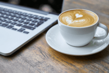Taza con asa ¿Cómo se forma? taza con asa